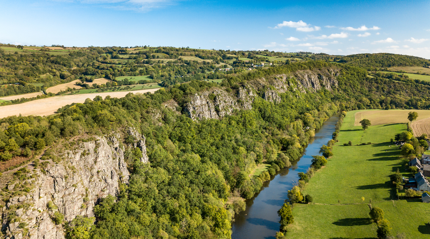 La vallée de l'Orne à Clécy (Calvados) (Crédits photo : DREAL Normandie)