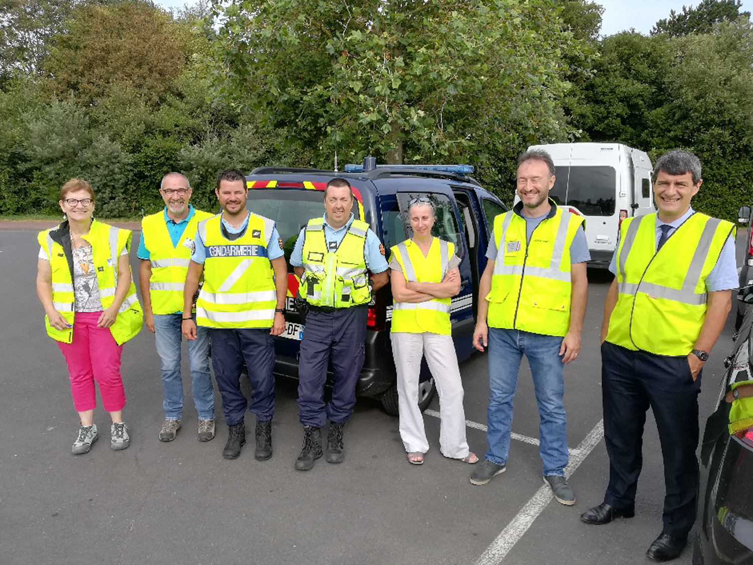 Contrôle routier sur le parking du cimetière américain de Colleville-sur-Mer