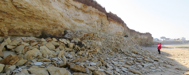 Éboulement de falaise des Confessionnaux à Lion-sur-Mer (14)